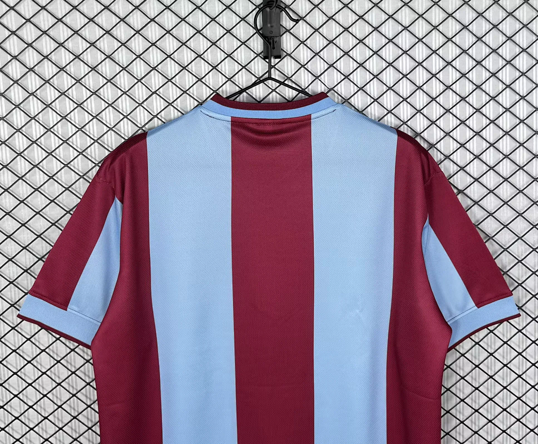 Retro Aston Villa 1999/00 home soccer jerseys