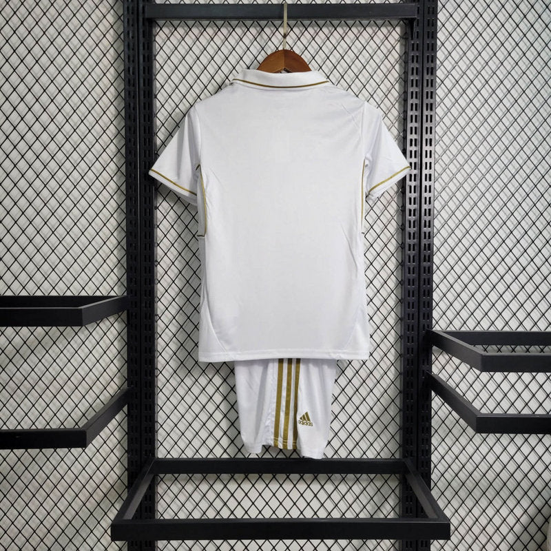 Real Madrid 11-12 Green Goalkeeper Size 16-28