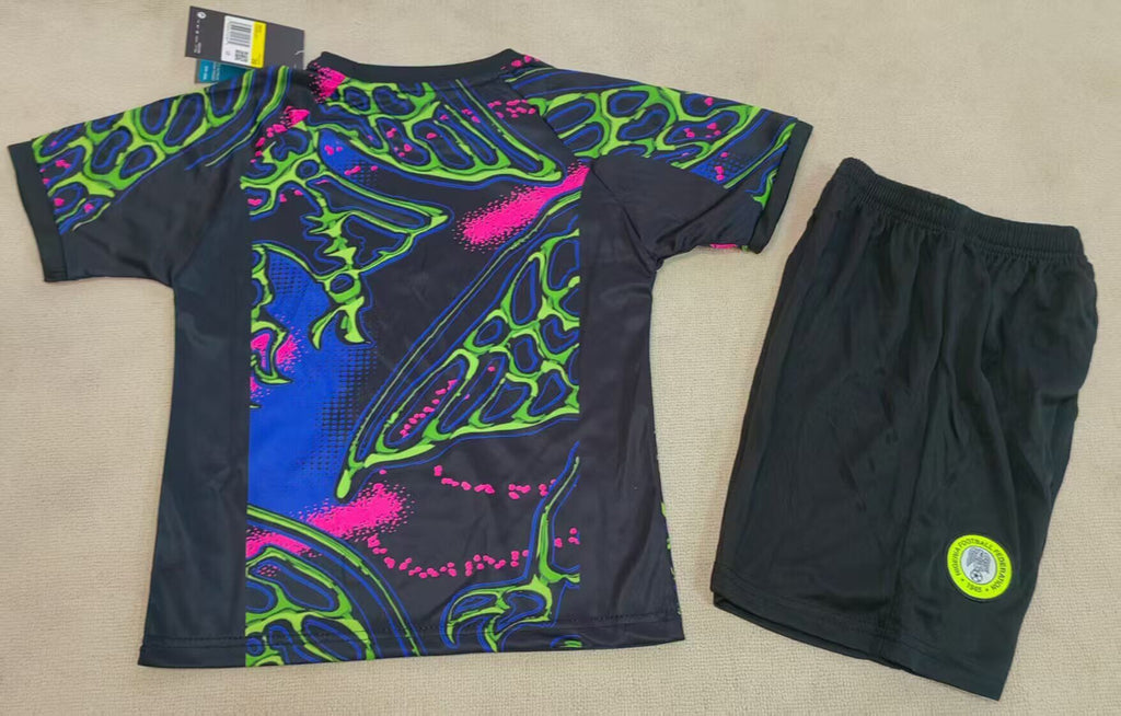 NIGERIA GK Kit infantil — Africa Other