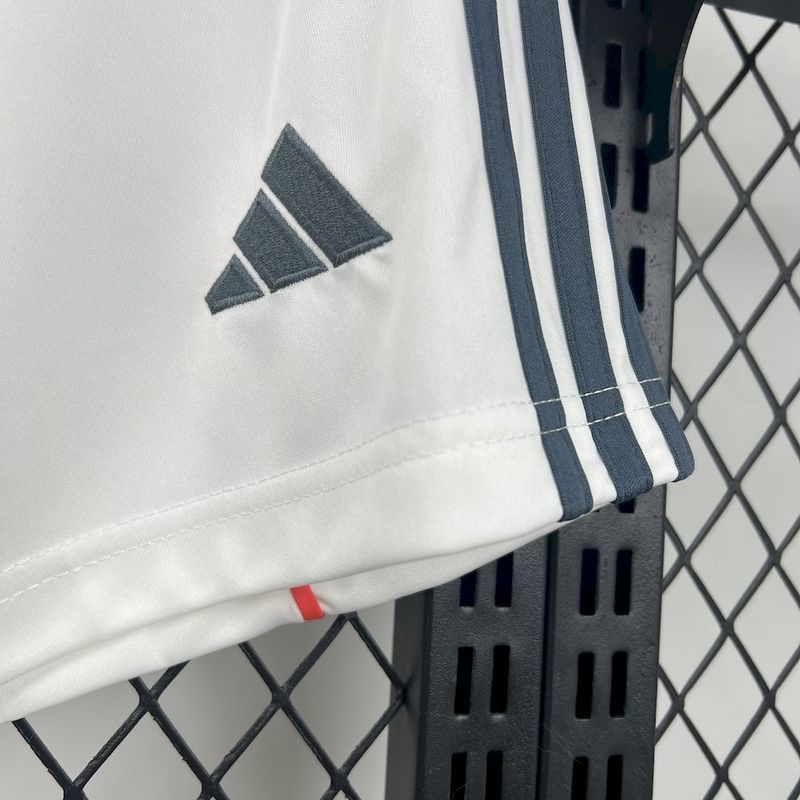 Pantalon Corto de Futbol #25-26 Bayern Munich Away Shorts — Zhang199