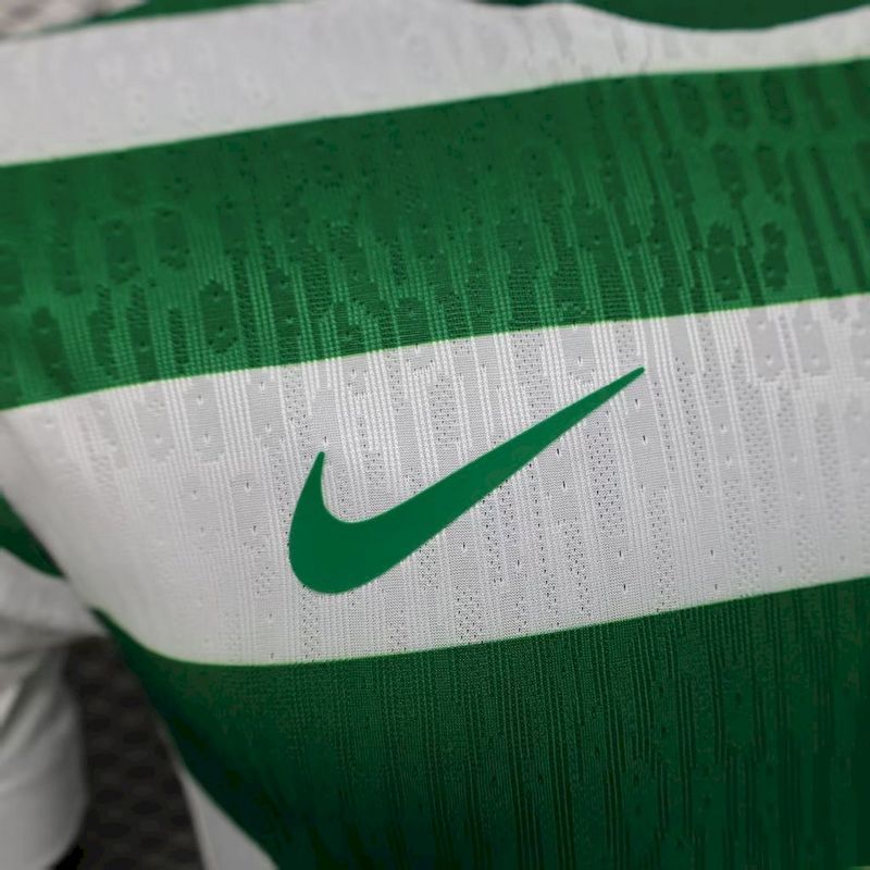 25-26 Sporting Lisbon home player version jersey