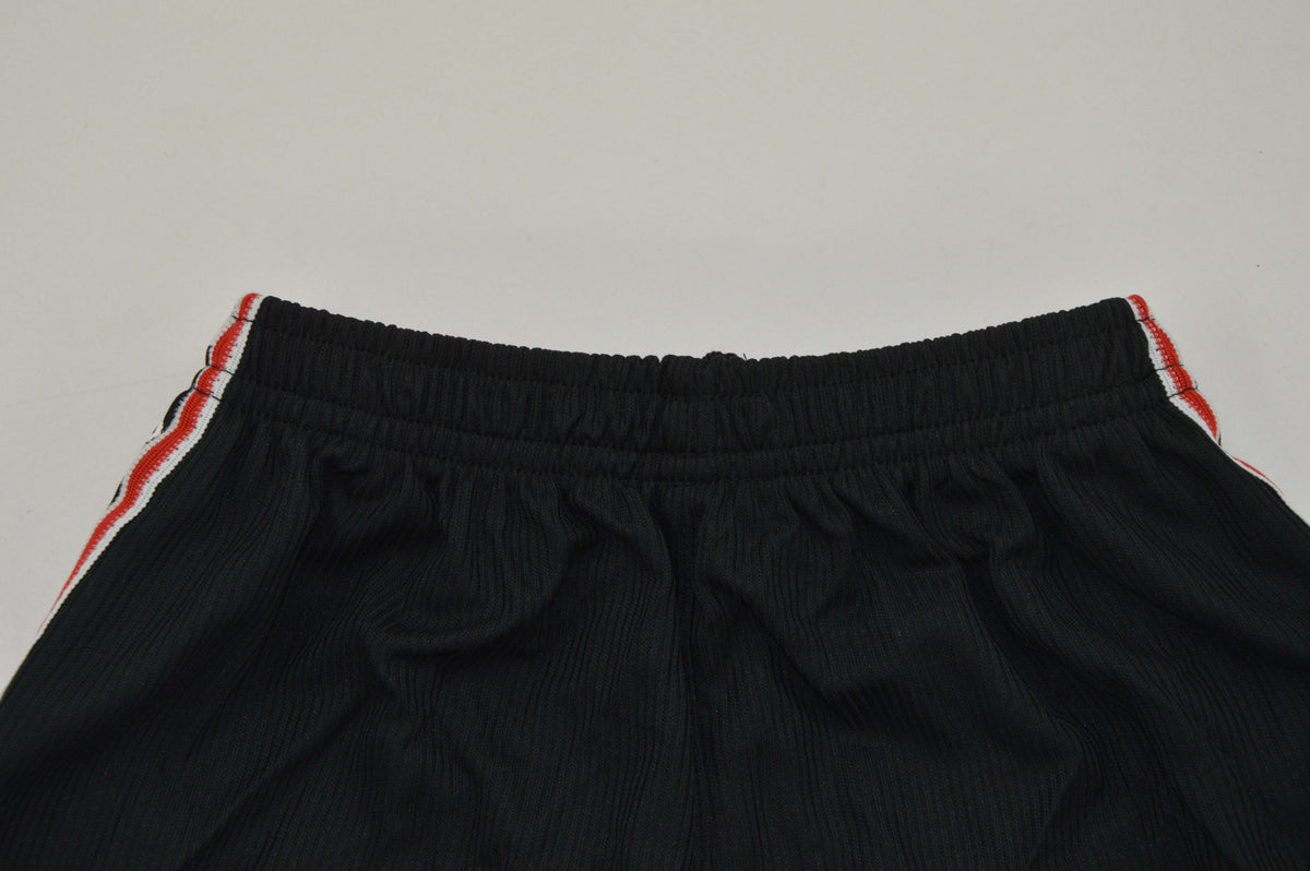 MAN U 99 Kit infantil — Club Retro