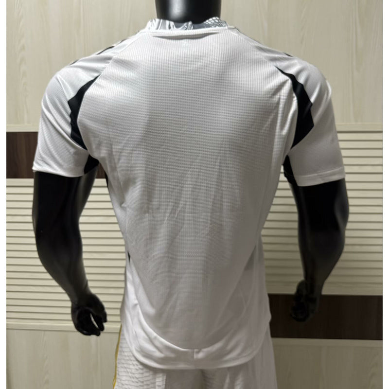 25-26 Real Madrid White Grey Dragon Special Edition