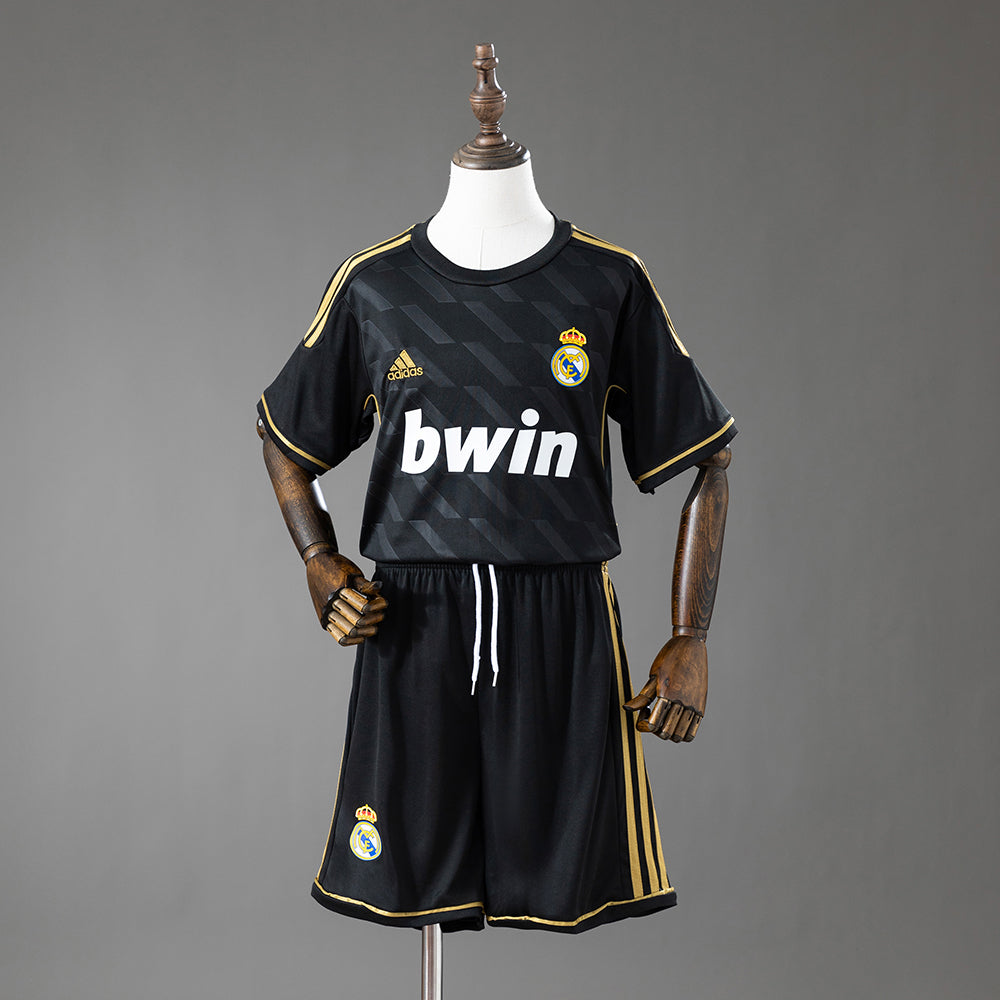 Real Madrid 11/12 Away Retro Kids Kit Jersey Size 16-28