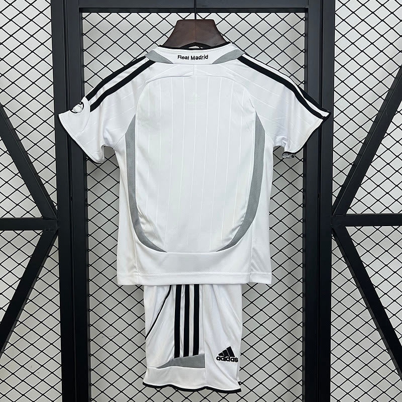 06-07 Real Madrid home retro kid kit