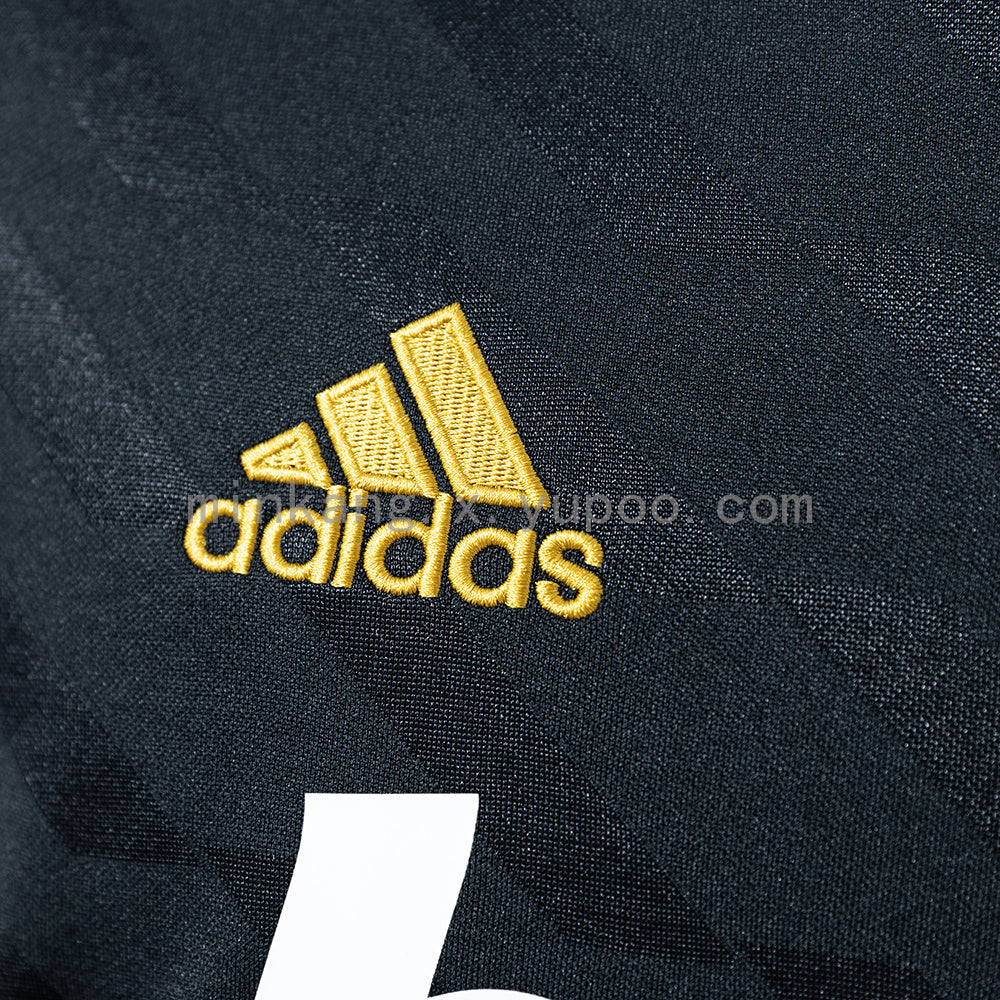 Retro Real Madrid 11/12 Away S-XXL