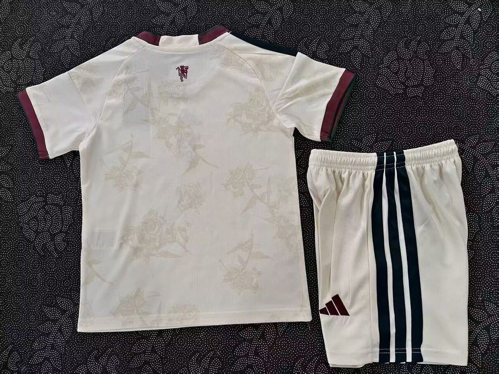 Manchester United 2026/27 Third Away Kid Kits 16-28