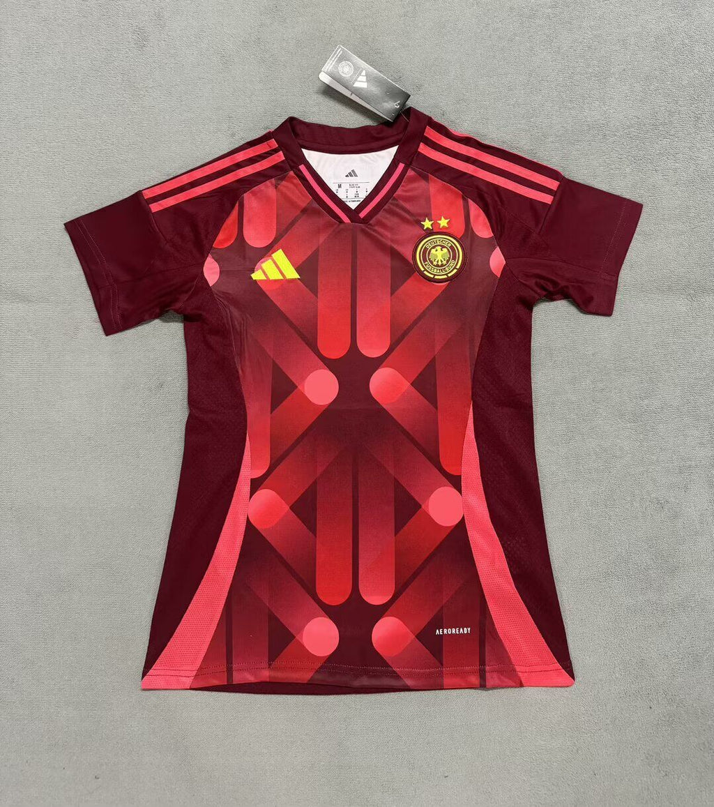 GERMANY Talla de nina — 2025 Euro Female