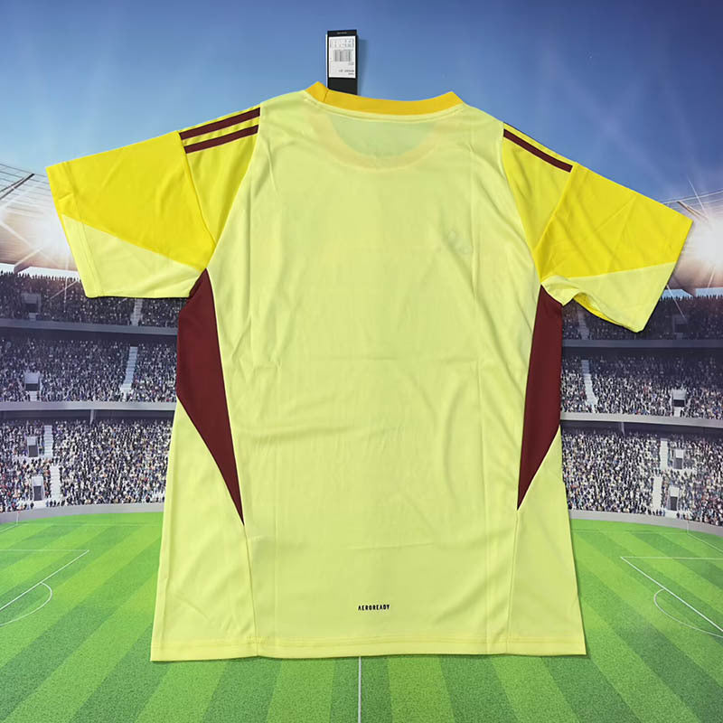 25 26 Italy Yellow Goalkeeper