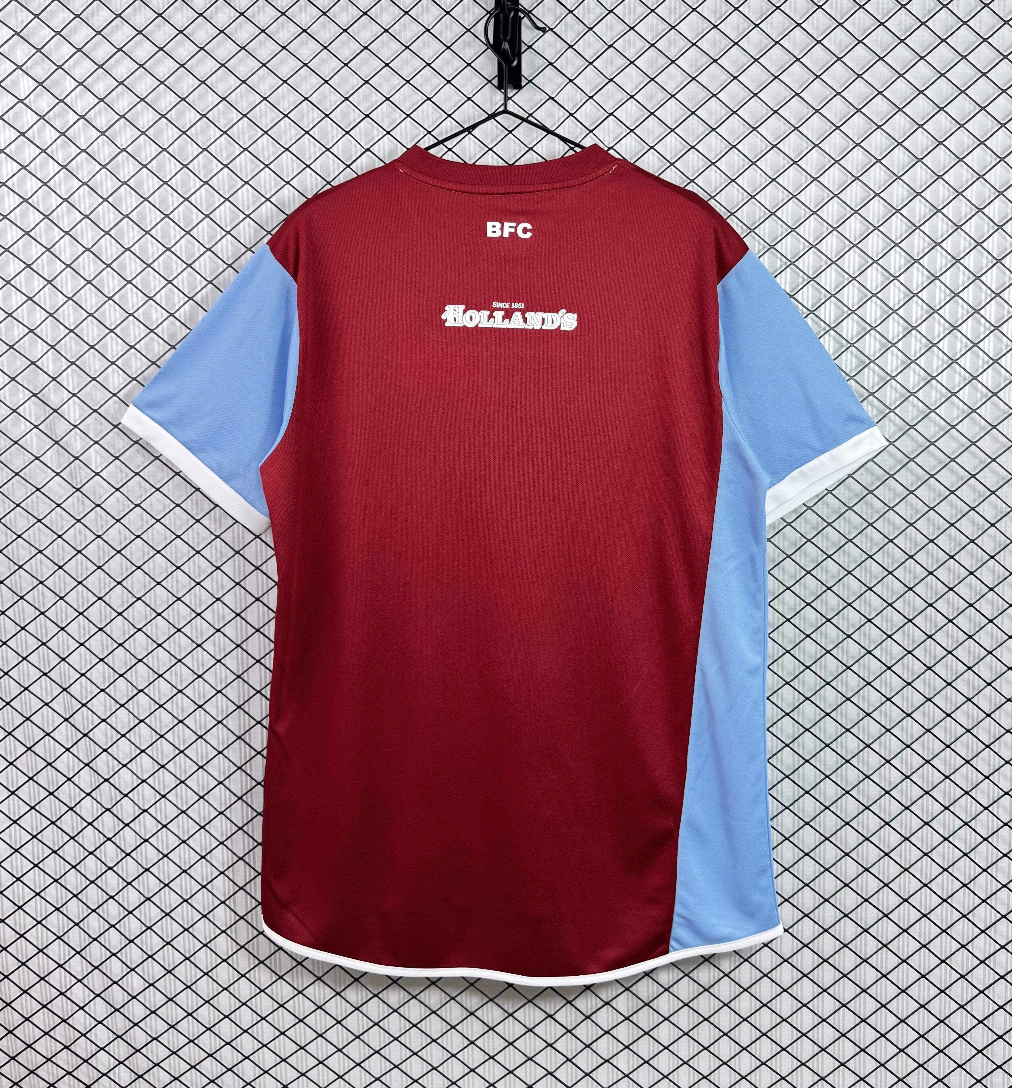 BURNLEY 08-09 — Club Retro
