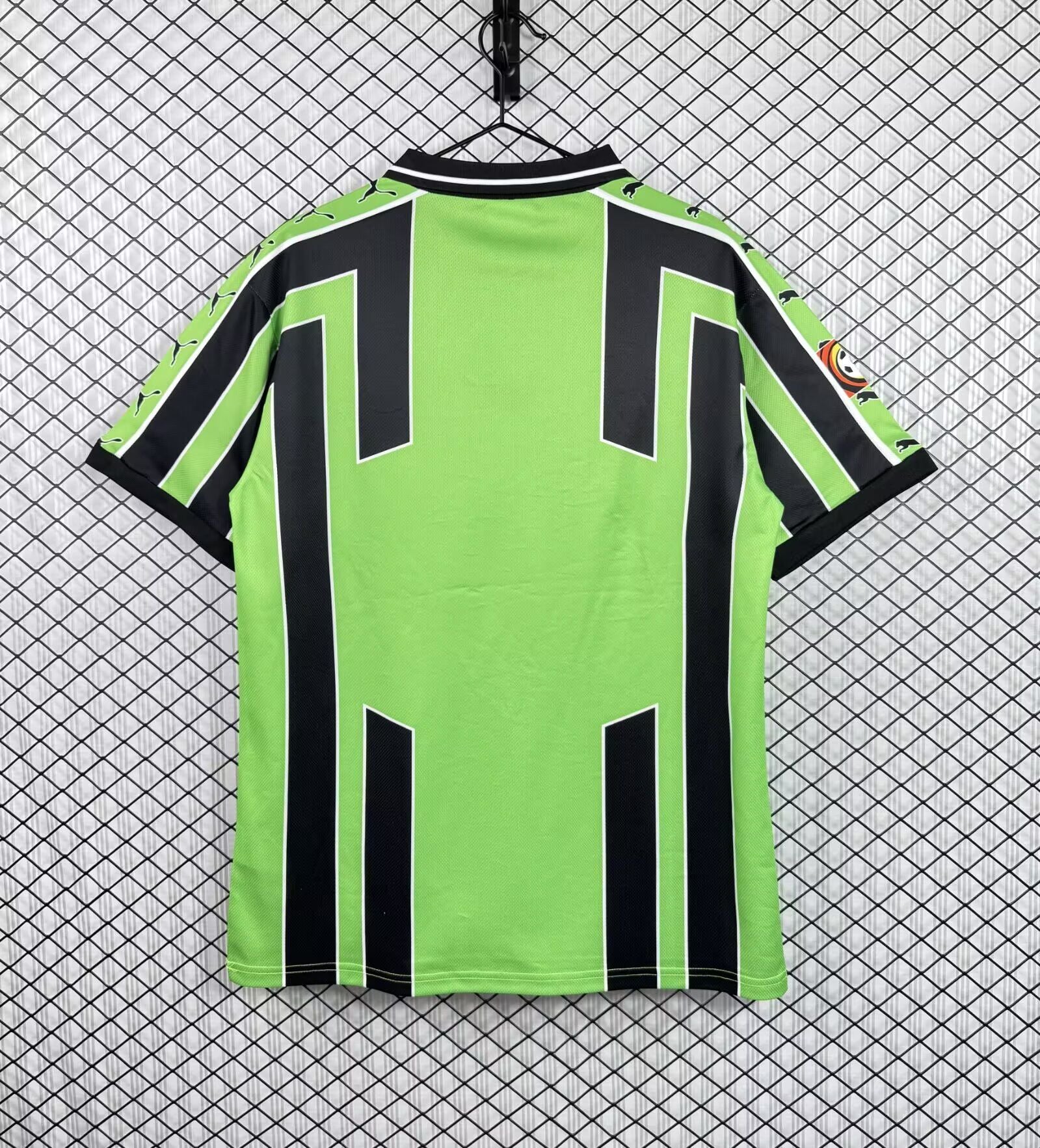 WOLFSBURG 99-00 — Club Retro