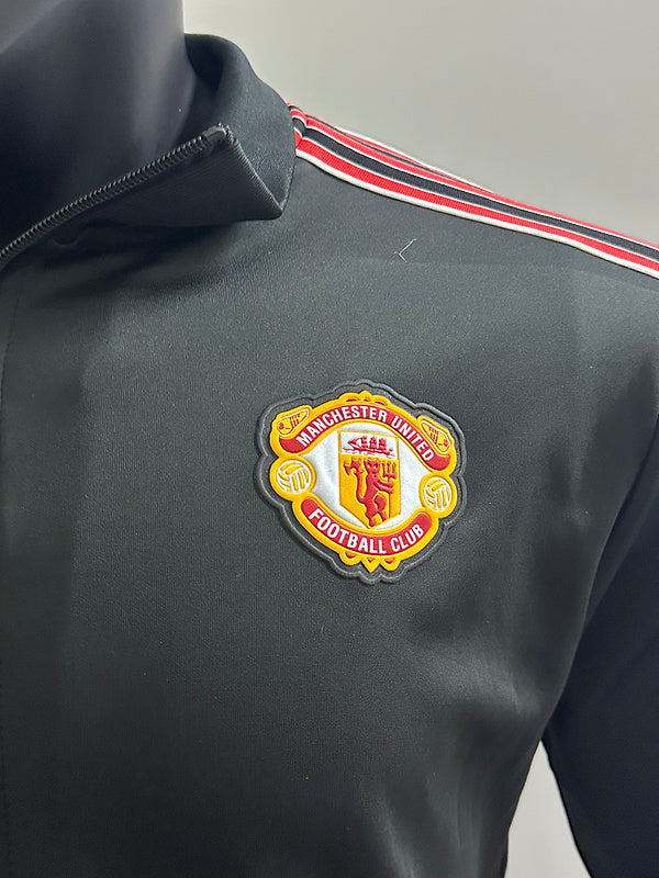 25-26 Manchester United black retro model jacket