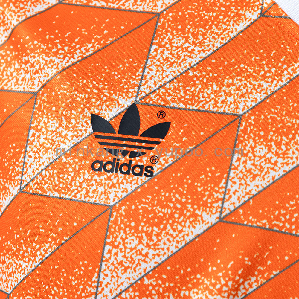 Retro 1988 Holland Home Retro