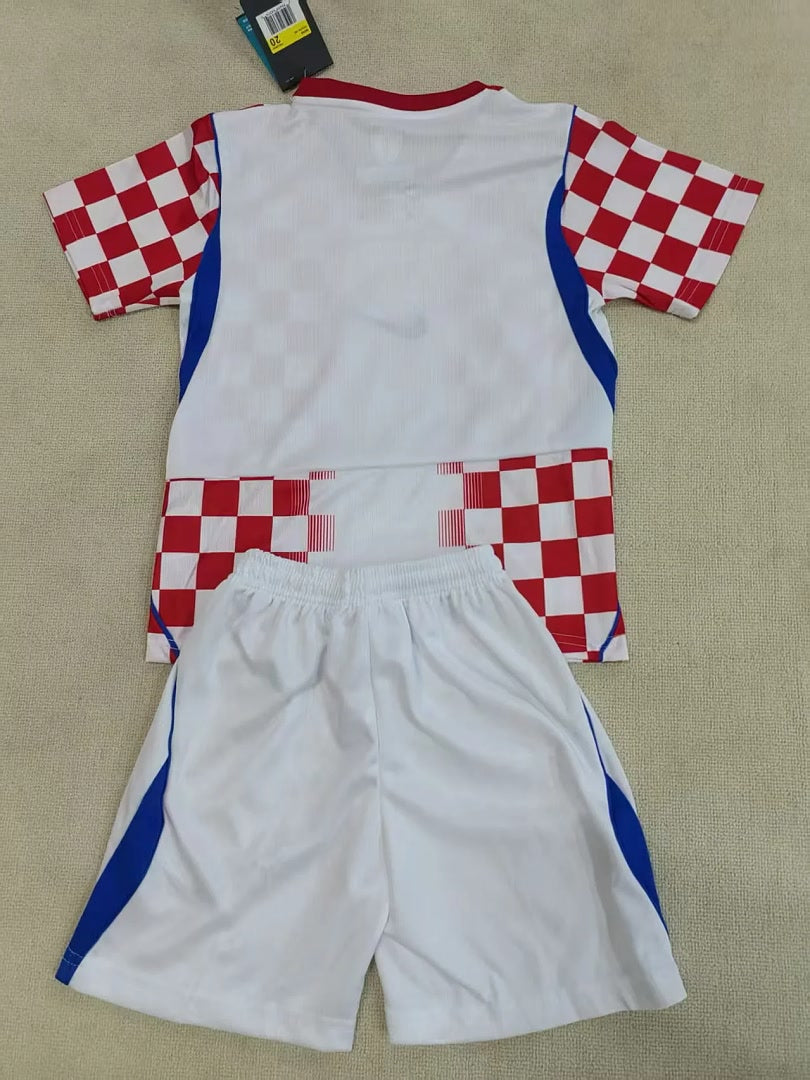 Croatia 2026 World Cup Home kid kit size 16-28