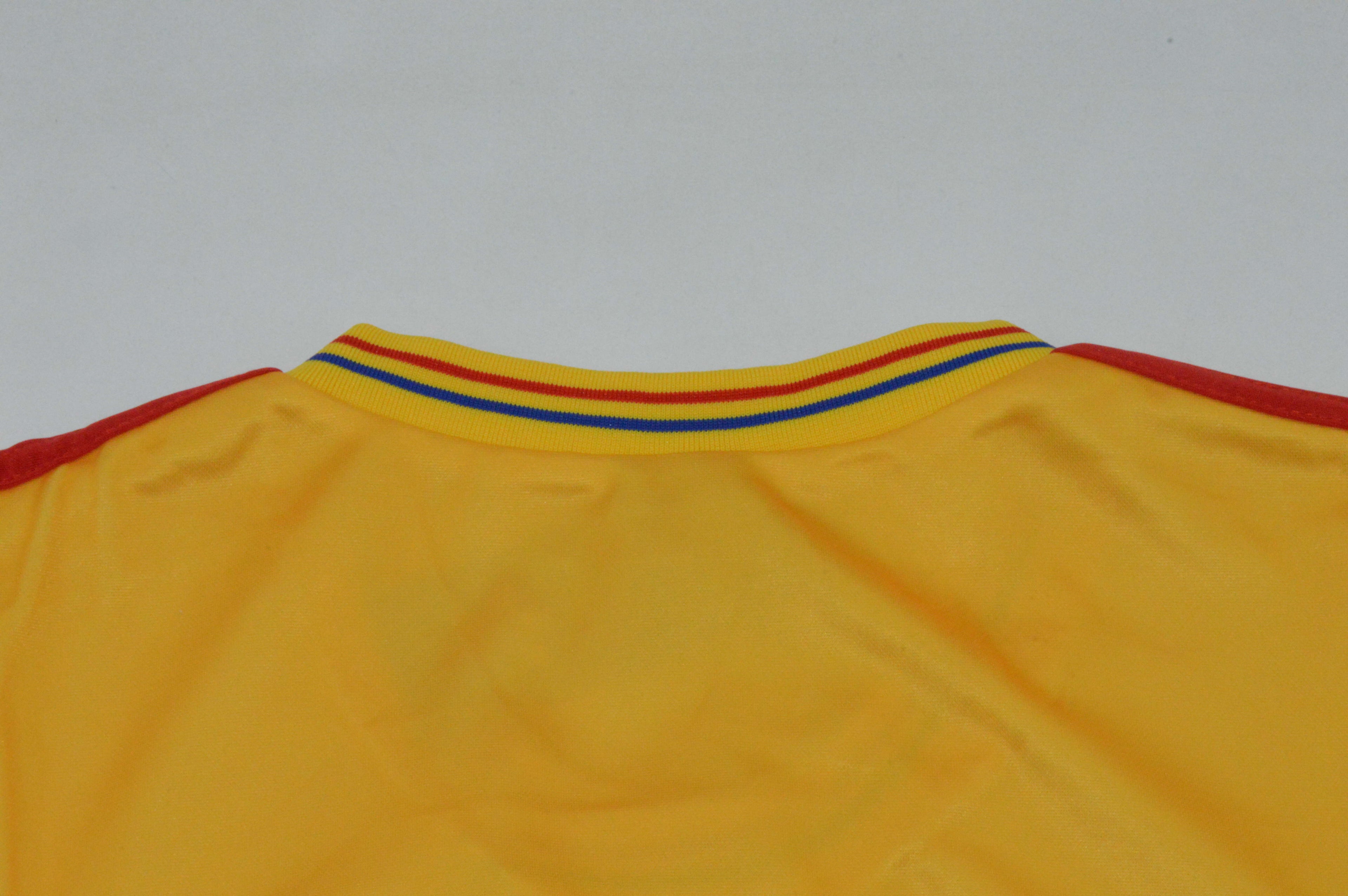 COLO 1990 — National Retro