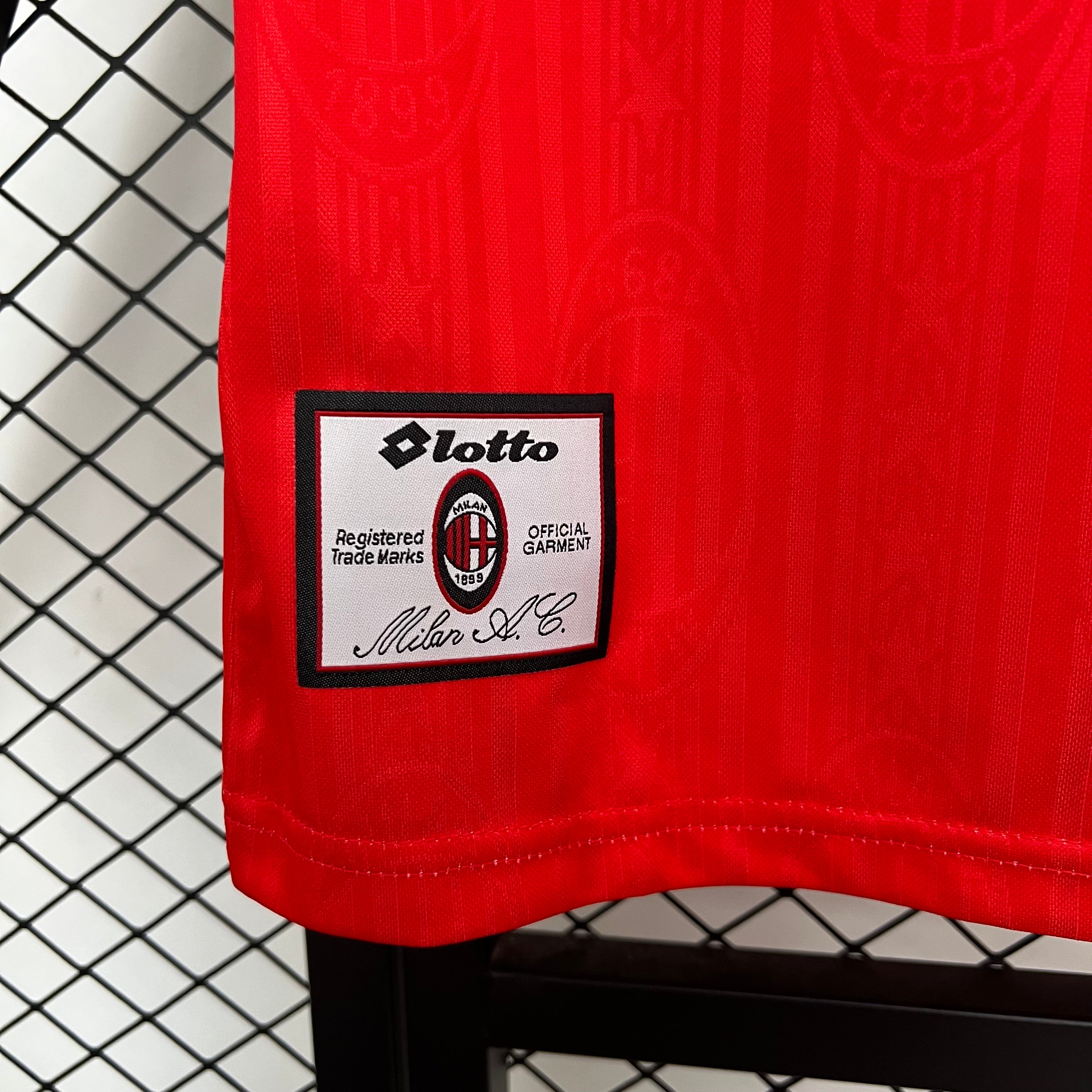 Retro AC Milan 97/98 Special Edition S-XXL