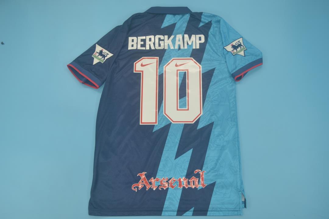 ARSENAL 95-96 AWAY — Club Retro
