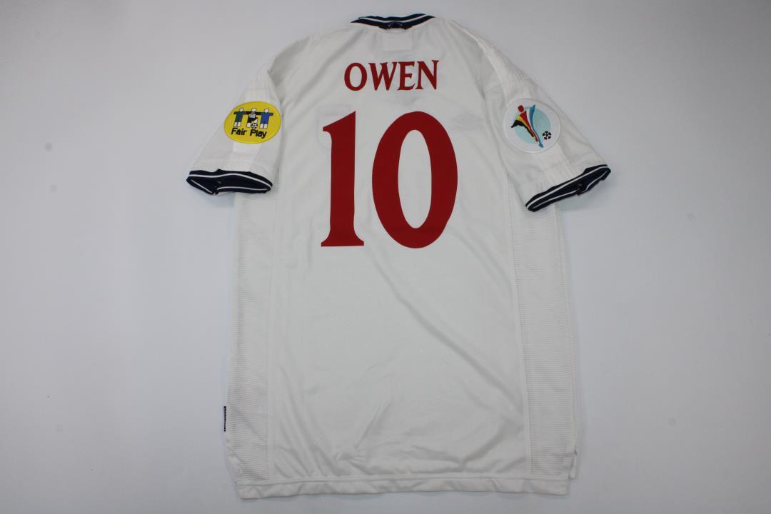 ENGLAND 2000 — National Retro