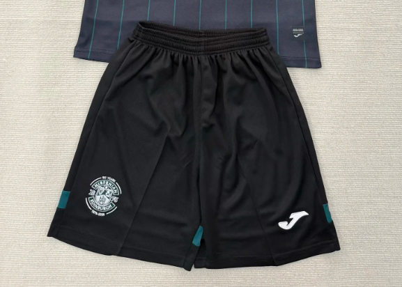 HIBERNIAN Pantalon corto — UEFA