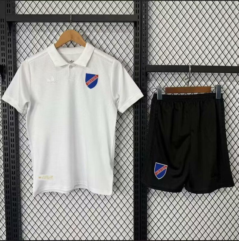 25-26 Colo Colo 100th white kid kit