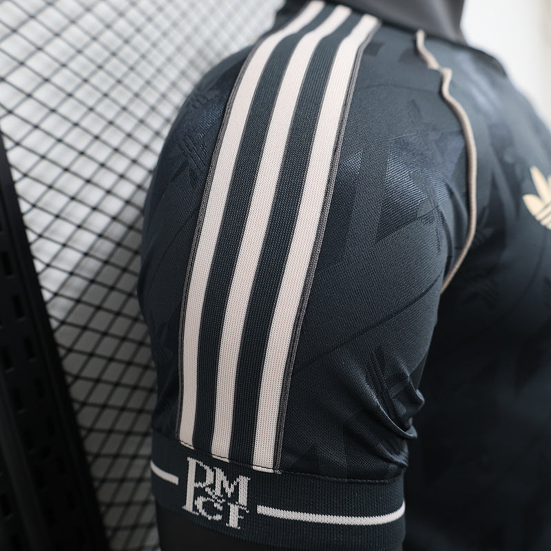24-25 Real Madrid black retro model Player version jersey