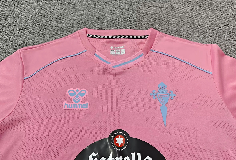 25-26 Celta third away jersey