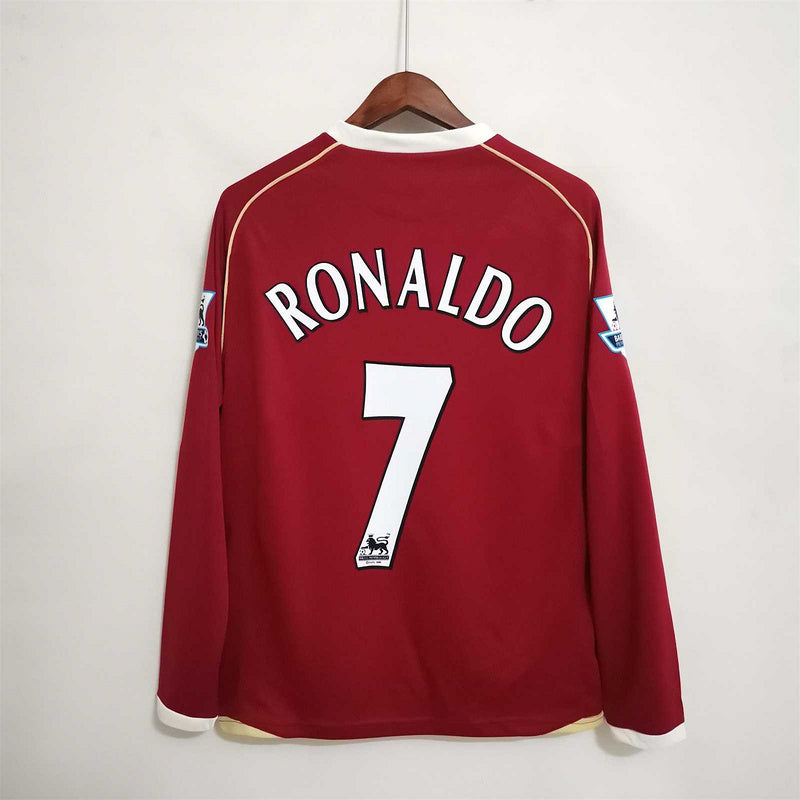 06-07 Manchester United home long sleeve