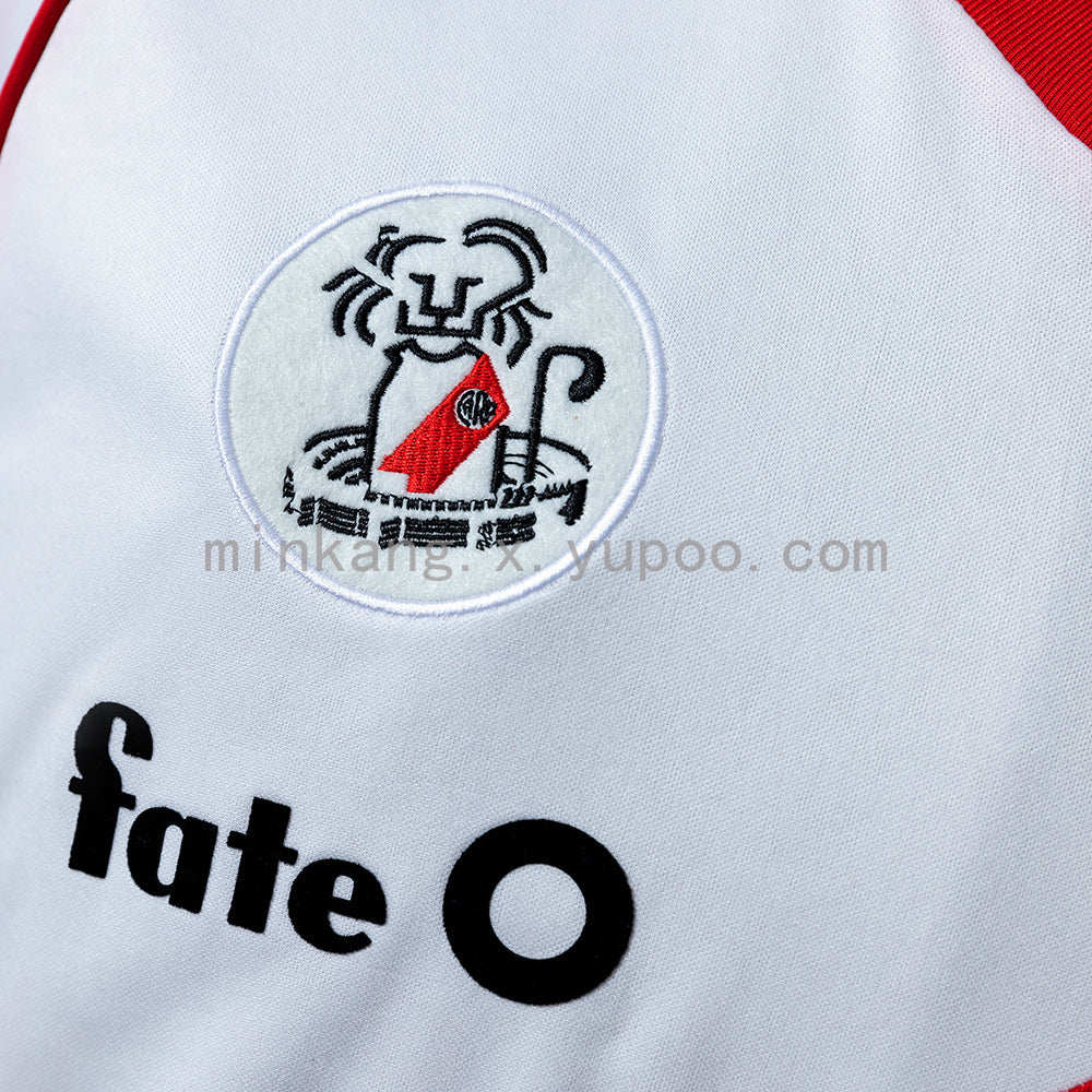 Retro 1986 River Plate home S-XXL
