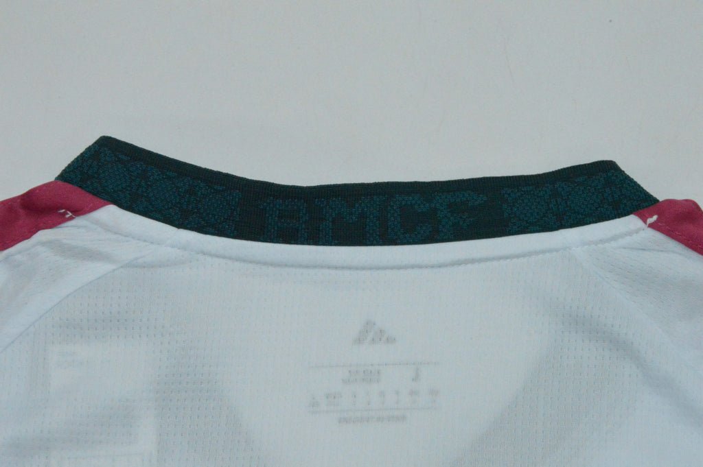 MADRID CROP — 26-27 Fake