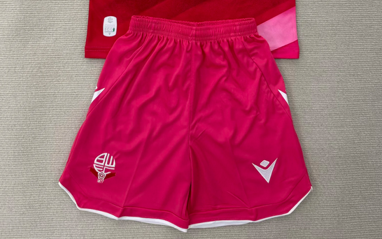 BOLTON Pantalon corto — Premier League - Championship