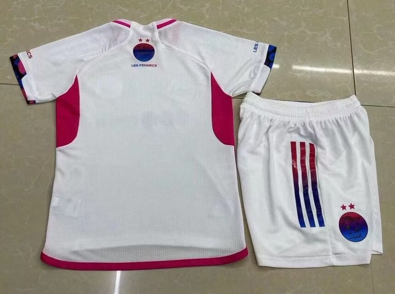 24-25 Algeria white kid kit