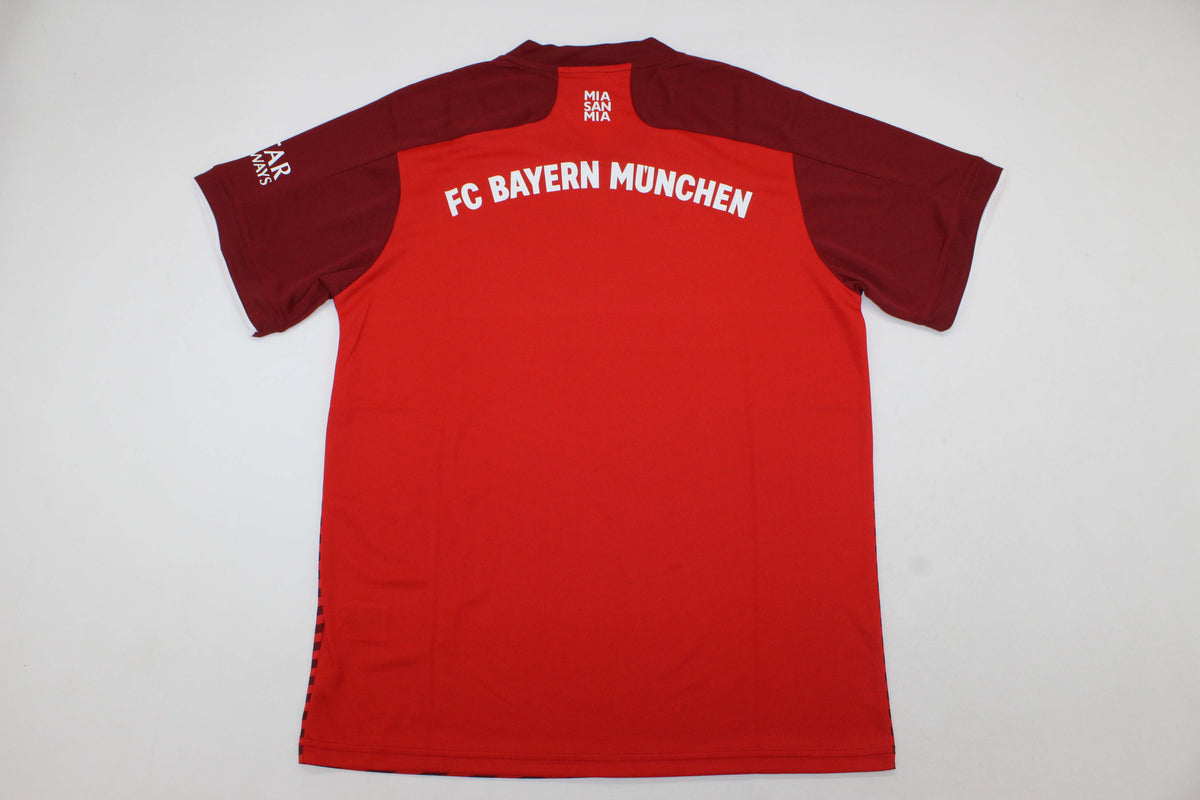 BAYERN 21-22 — Club Retro