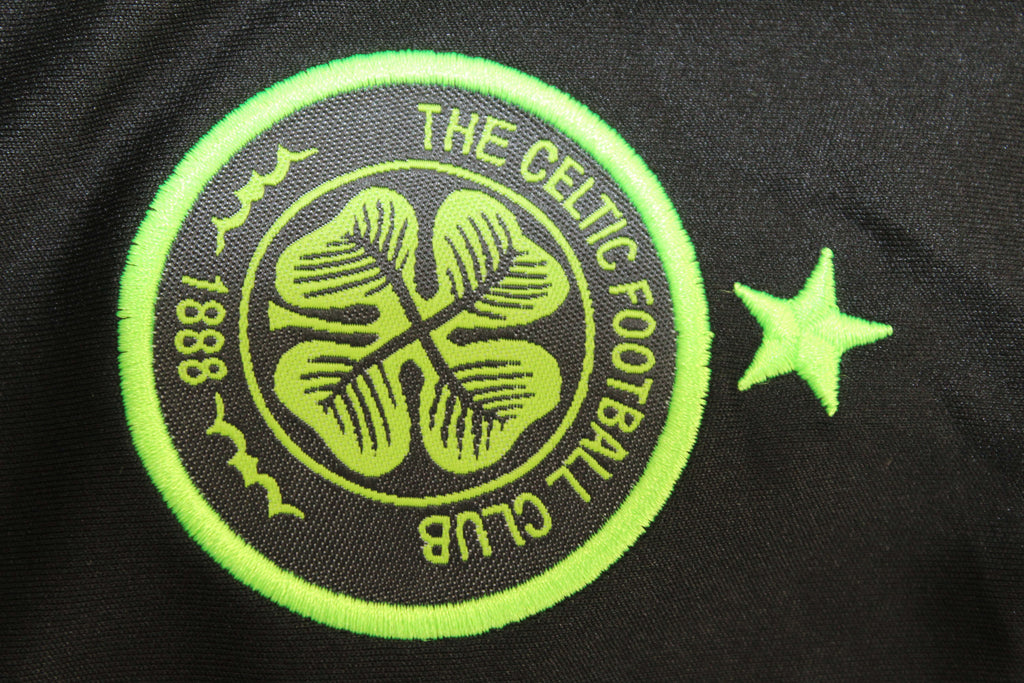 CELTIC Pantalon corto — UEFA
