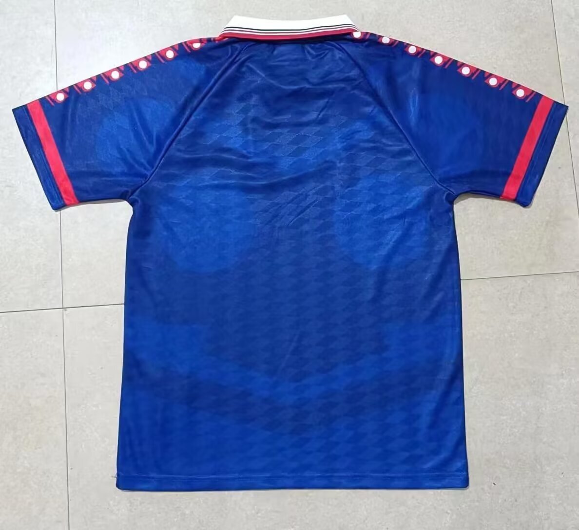 UNIVERSIDAD CHILE 96 — Club Retro