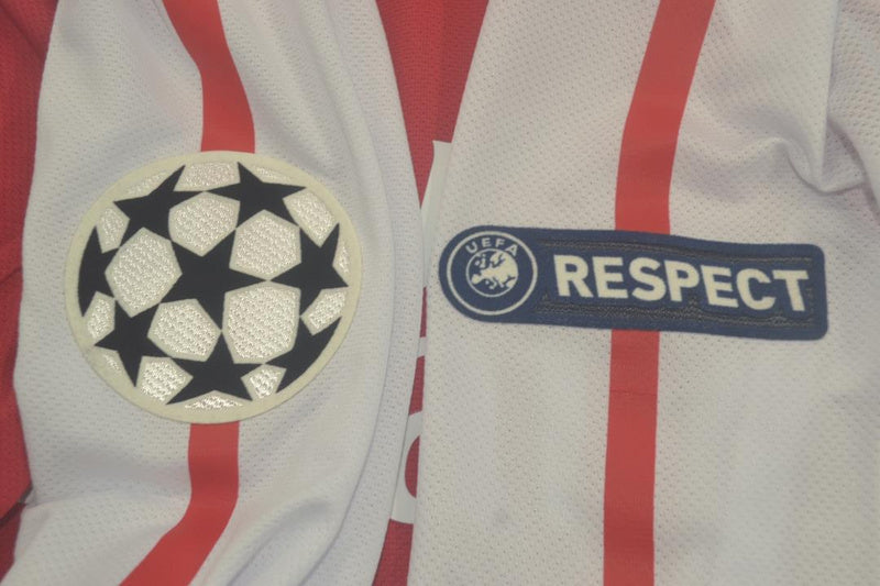 11-12 Arsenal home UCL fonts