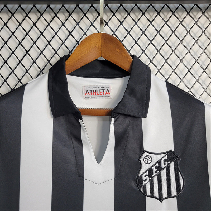 1958 Santos home