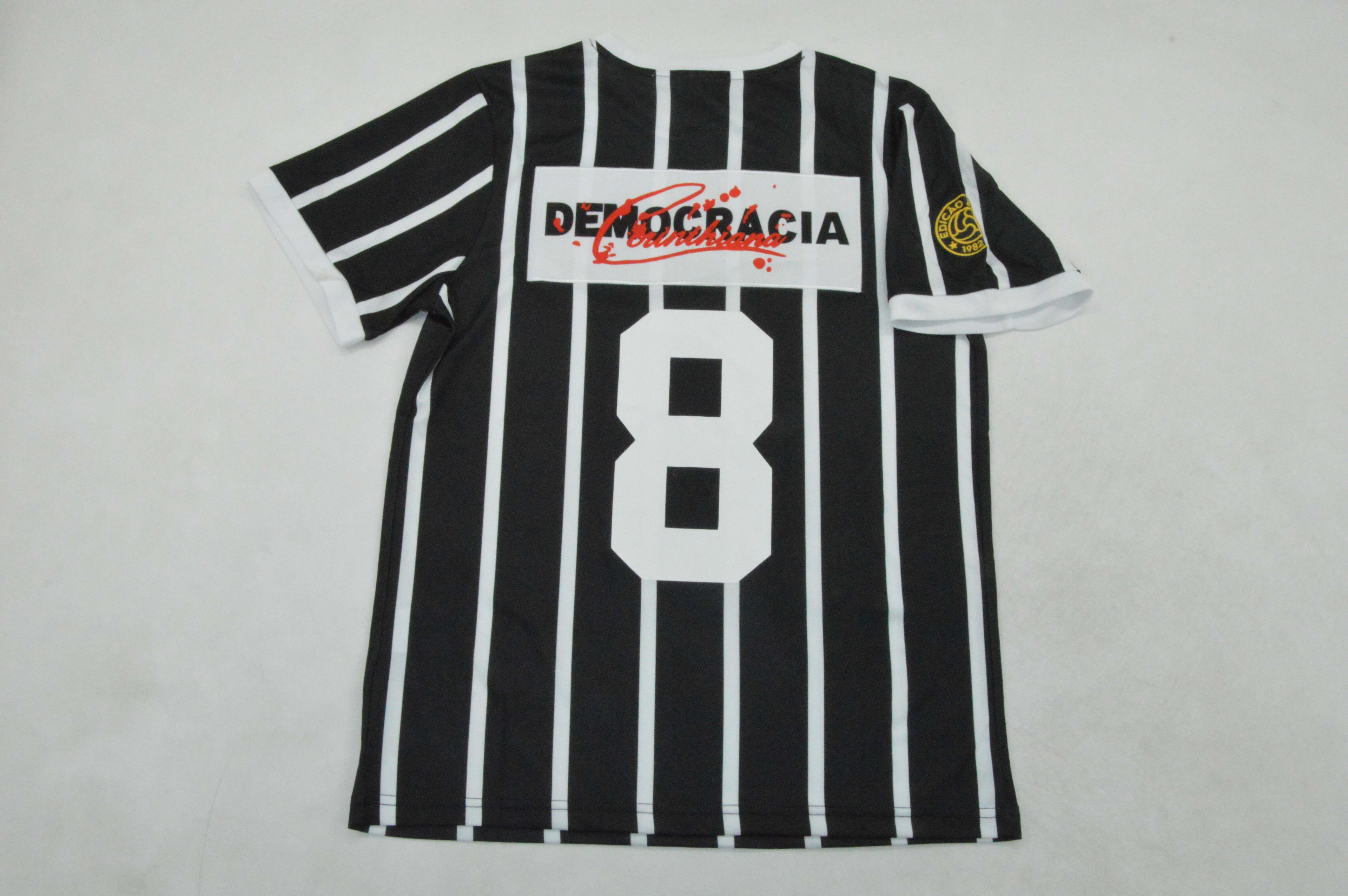 CORINTHIANS 82 — Club Retro