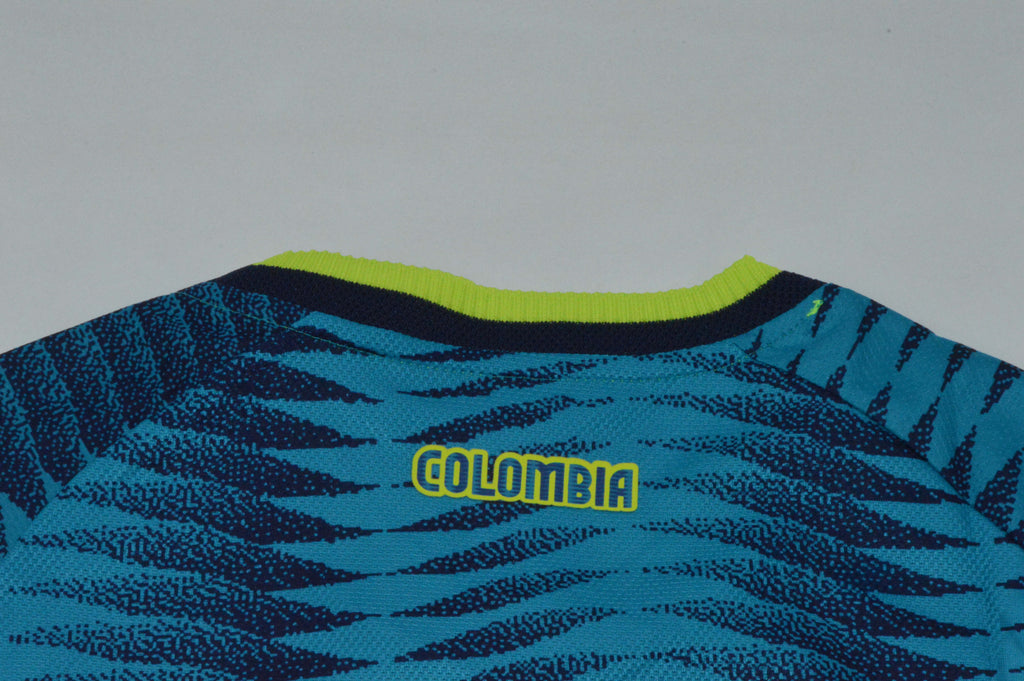 COLOMBIA 26 Talla de nina Version autentica/jugador — World Cup 2026