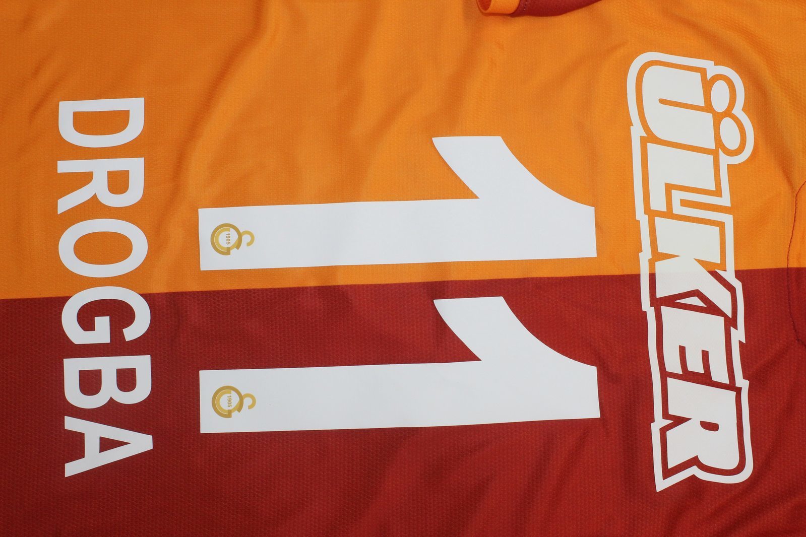 GALATASARAY 13-14 — Club Retro