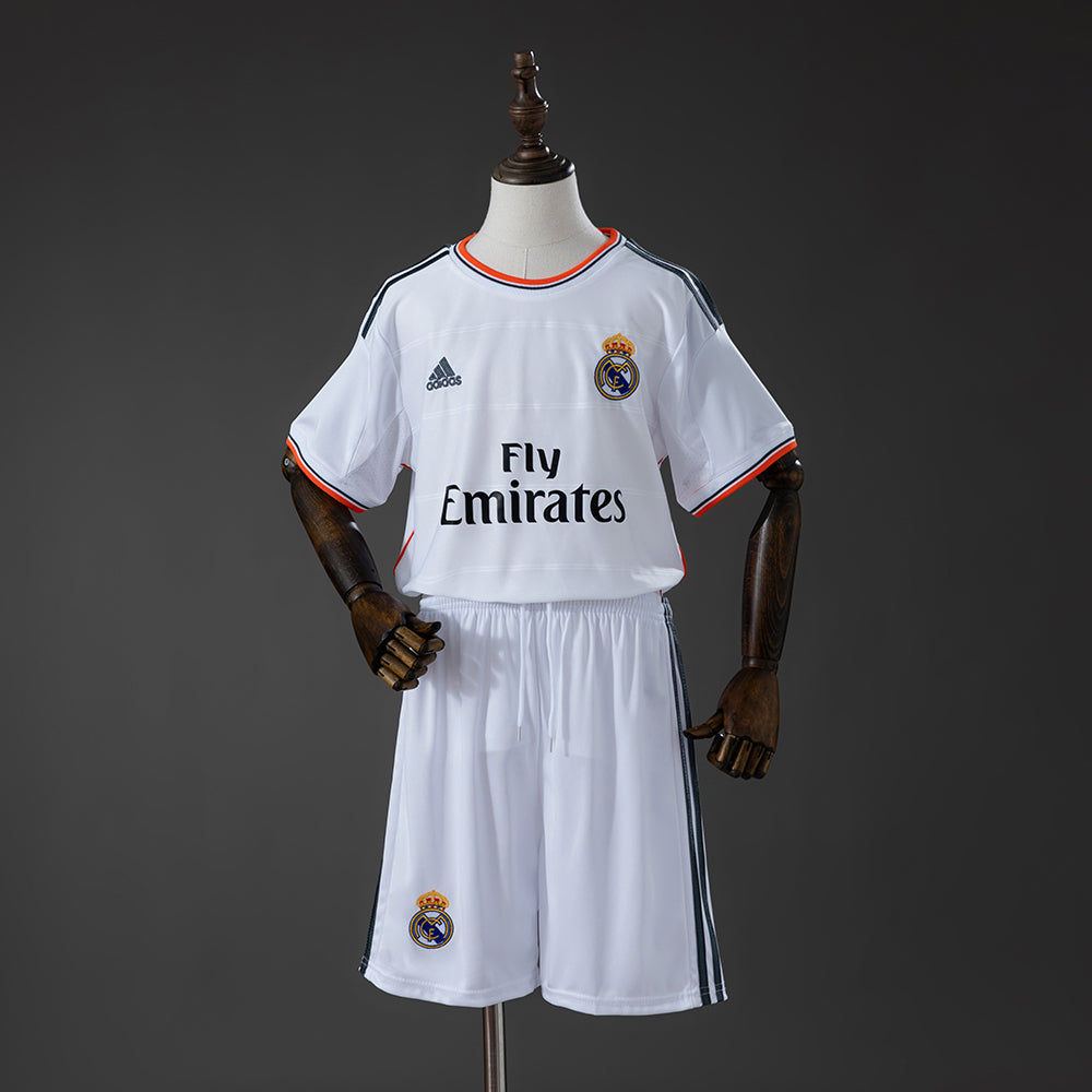 Real Madrid 13/14 Home Retro Kids Kit Jersey Size 16-28