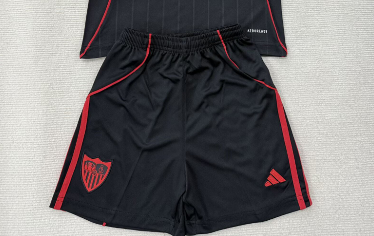 SEVILLA Pantalon corto — LaLiga
