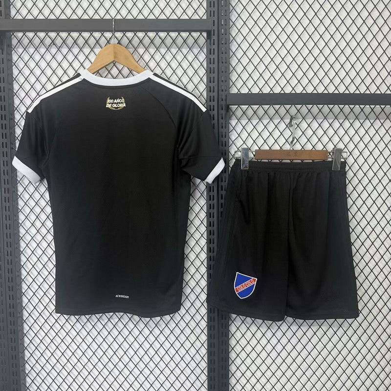 25-26 Colo Colo black 100th kid kit