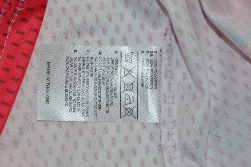 Barcelona 2025/26 Pink And Red KAROL G VERSION kid kit Size16-28