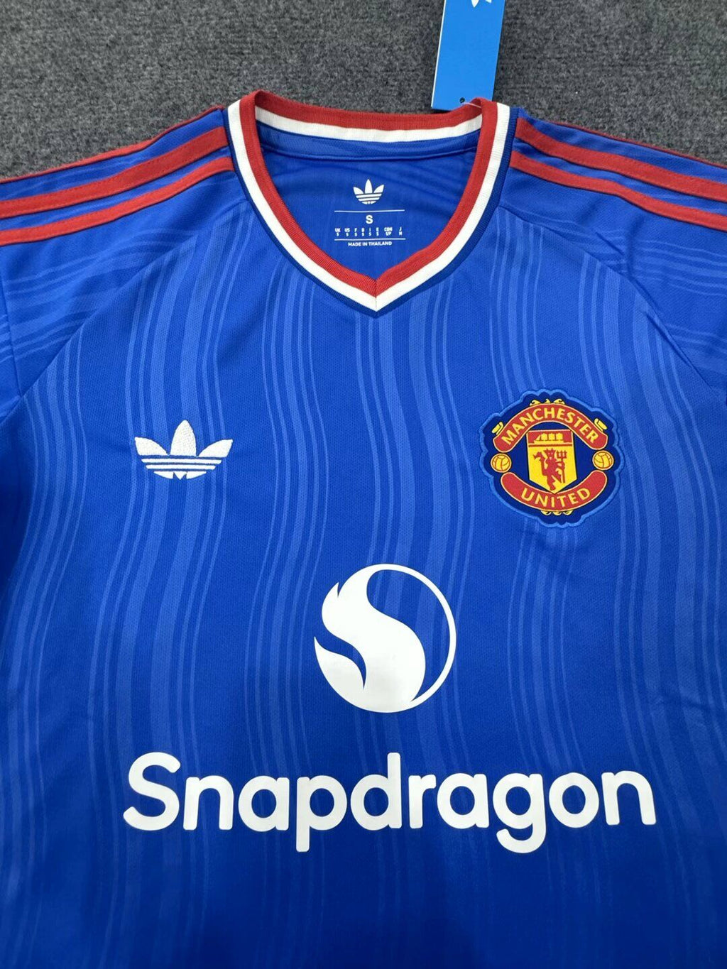 MAN U — 26-27 Fake