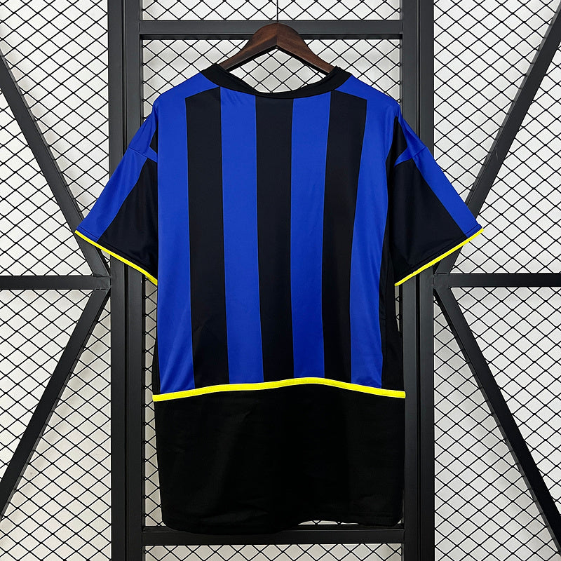 02-03 International Milan home retro jersey