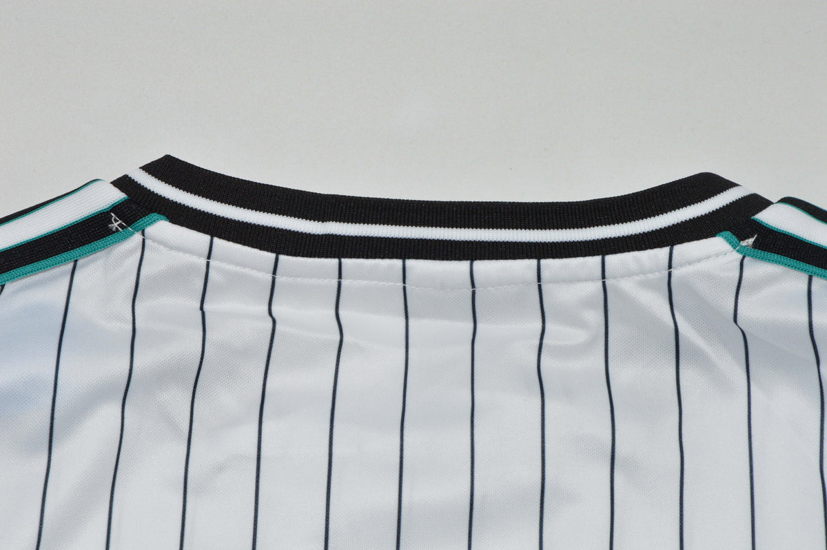 NEWCASTLE ICON — Adidas Icon