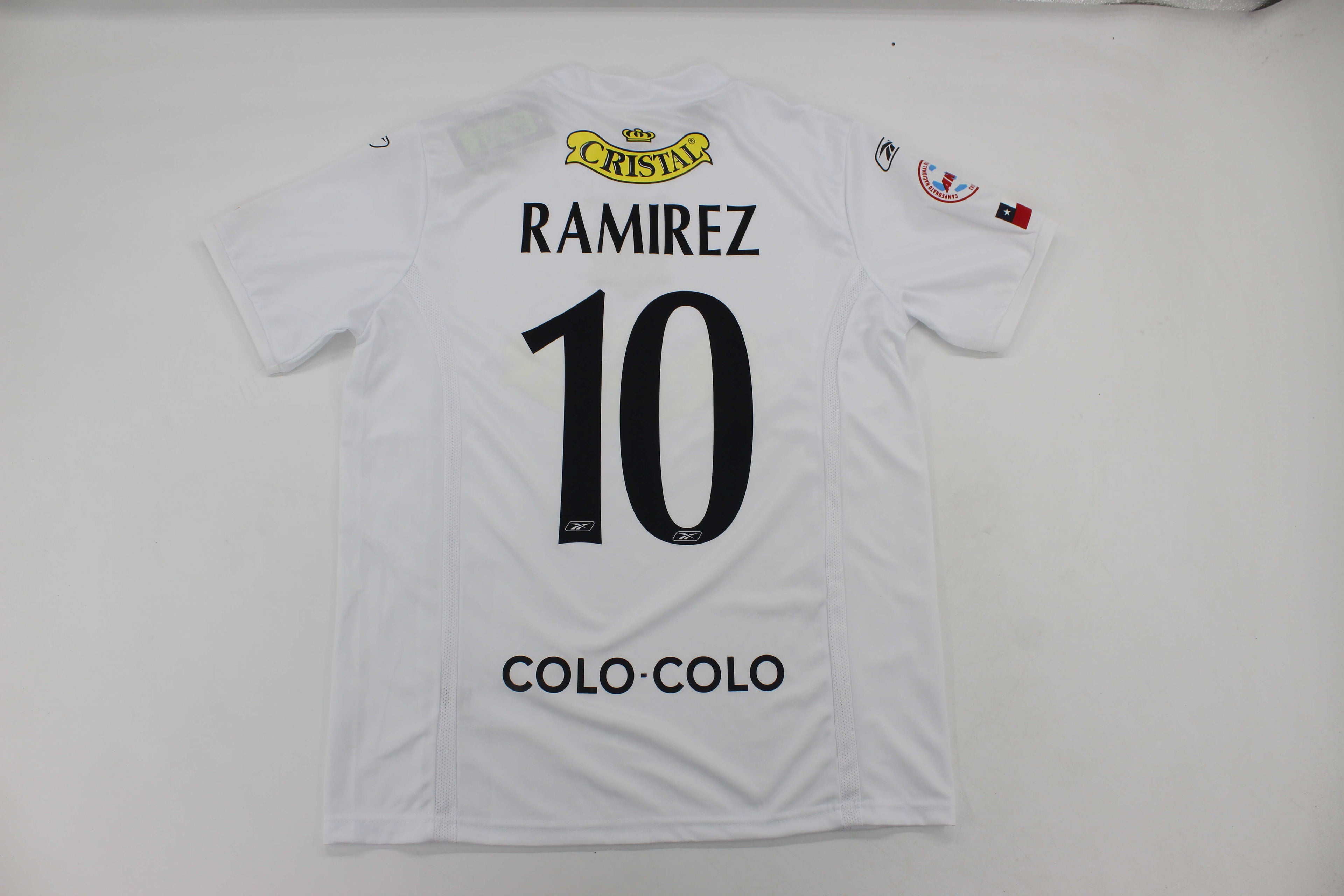 COLO COLO 04 — Club Retro