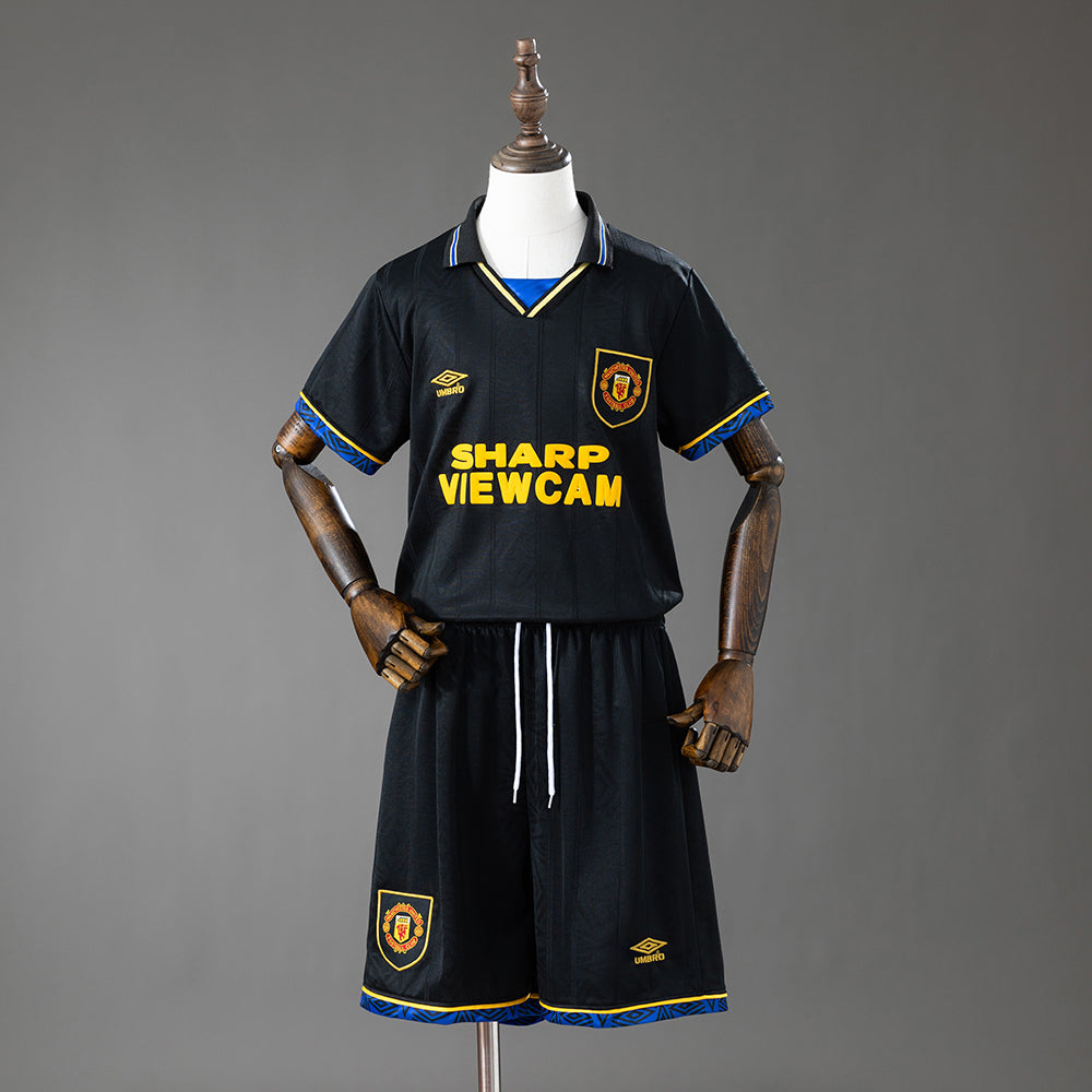 M-U 93/94 Away Retro Kids Kit Jersey Size 16-28