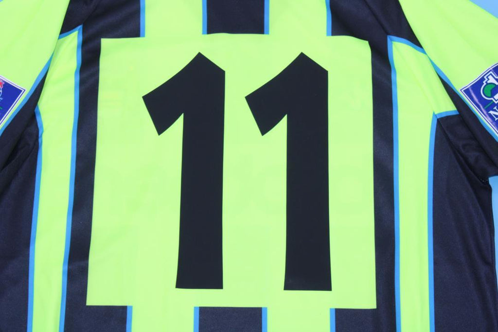 MAN CITY98-99 — Club Retro