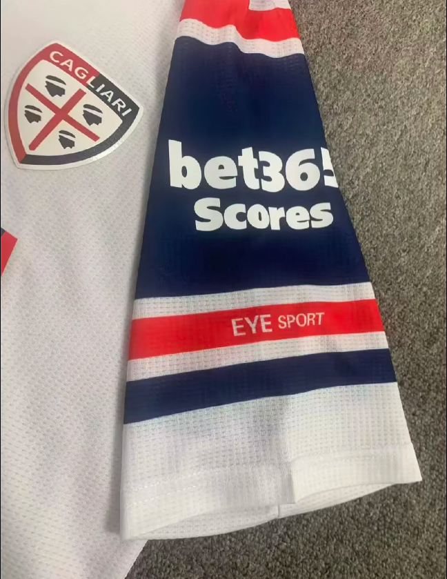 CAGLIARI Version autentica/jugador — 26-27 Fake